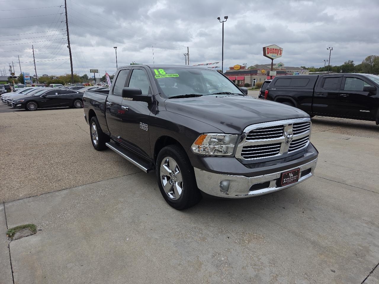 RAM 1500 SLT Quad Cab 2WD 2018