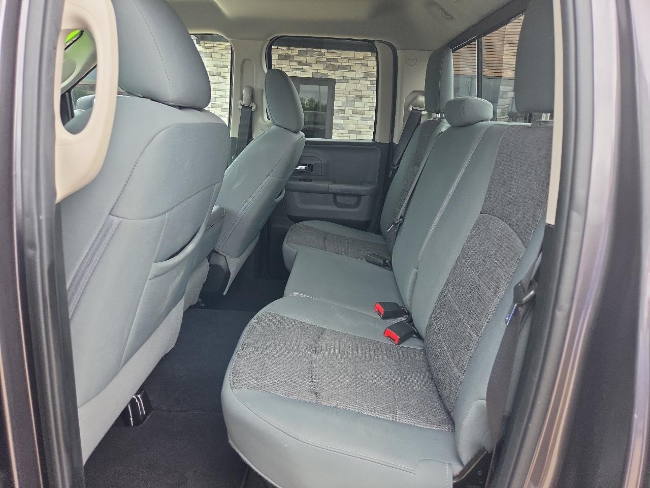 RAM 1500 SLT Quad Cab 2WD 2018