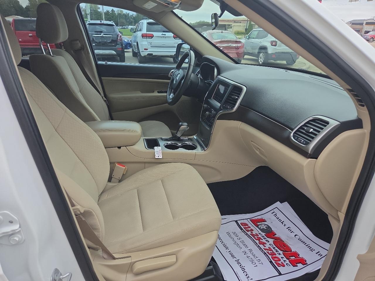 Jeep Grand Cherokee Laredo 2WD 2018