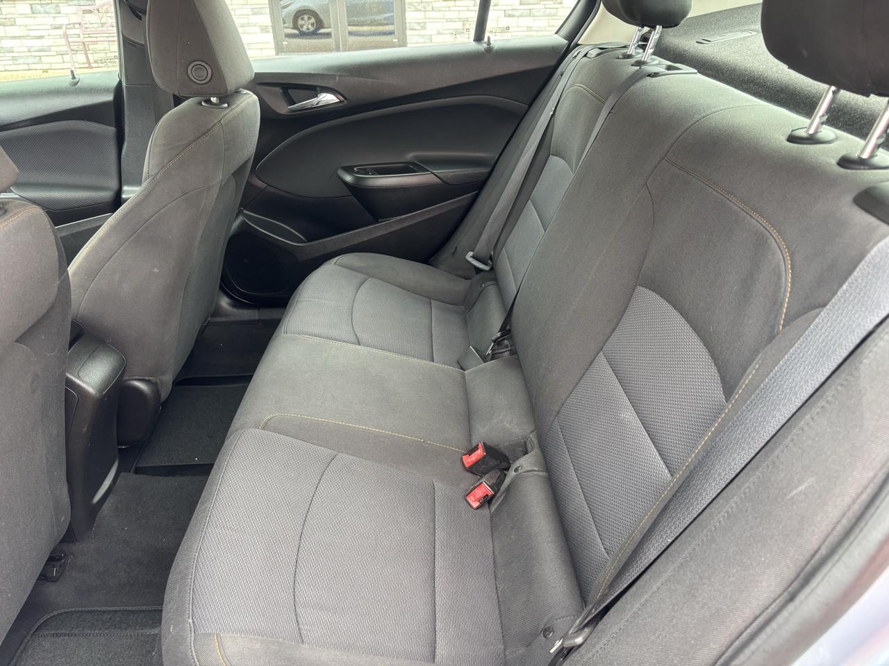 Chevrolet Cruze LS Auto 2018