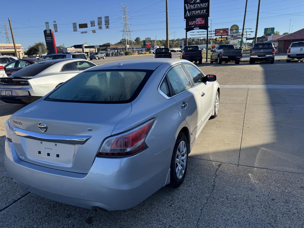 Nissan Altima 2.5 SV 2015
