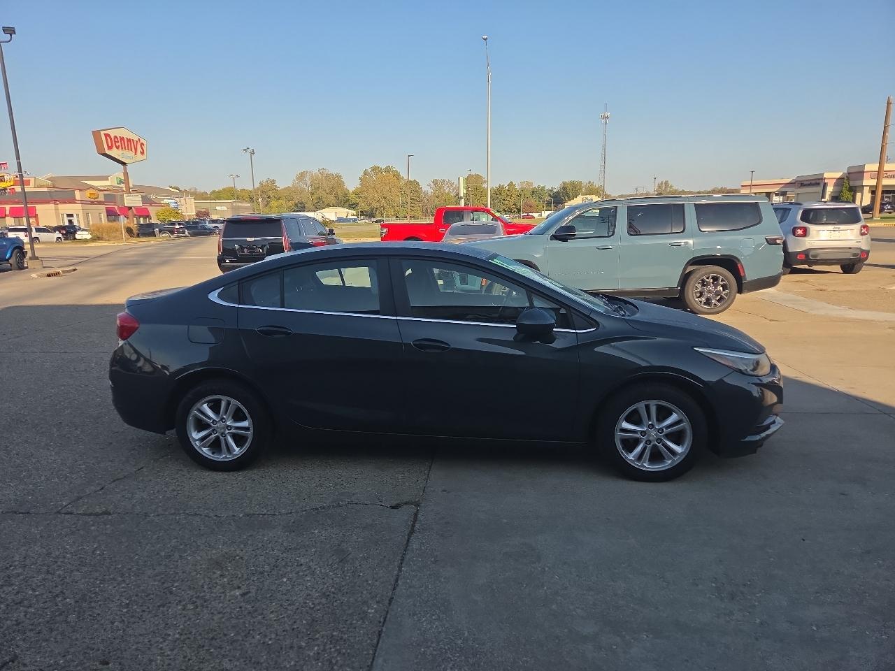 Chevrolet Cruze LT Auto 2017