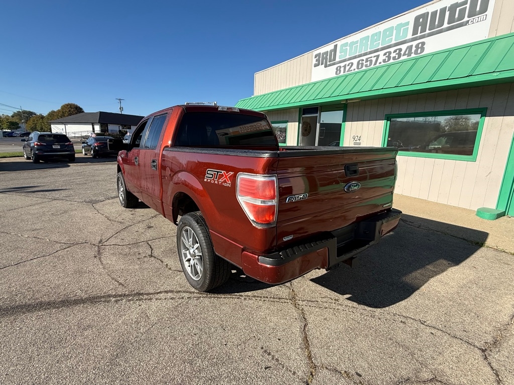 Ford F-150 XL SuperCrew 5.5-ft. Bed 4WD 2014 Ford F-150 XL SuperCrew 5.5-ft. Bed 4WD 2014