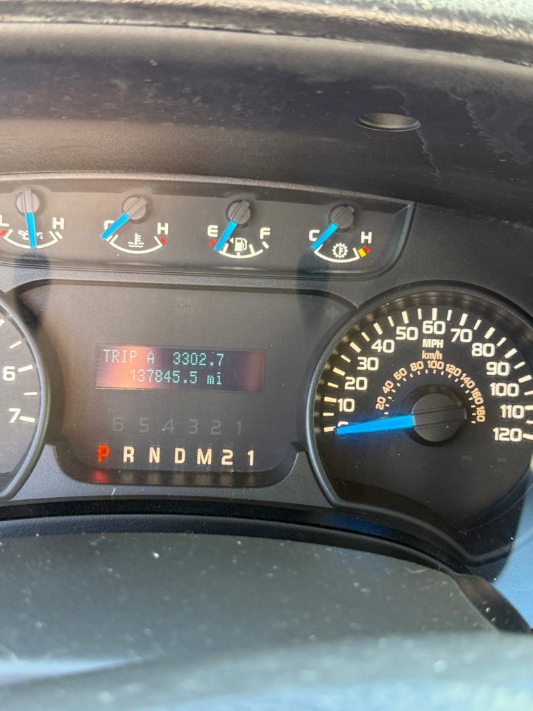 Ford F-150 XL SuperCrew 5.5-ft. Bed 4WD 2014 Ford F-150 XL SuperCrew 5.5-ft. Bed 4WD 2014