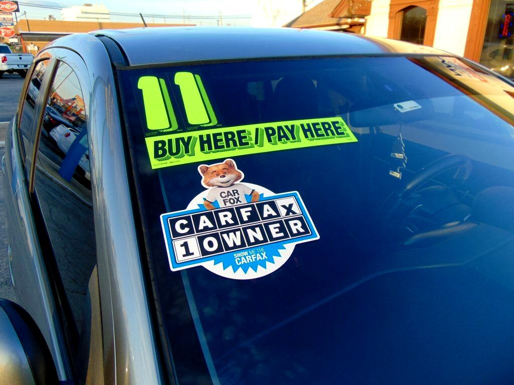 Mitsubishi Outlander Sport  2011