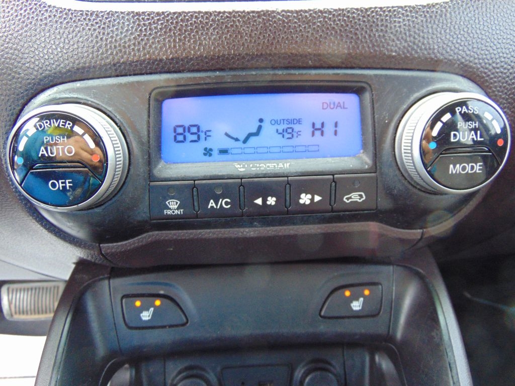 Hyundai Tucson  2012