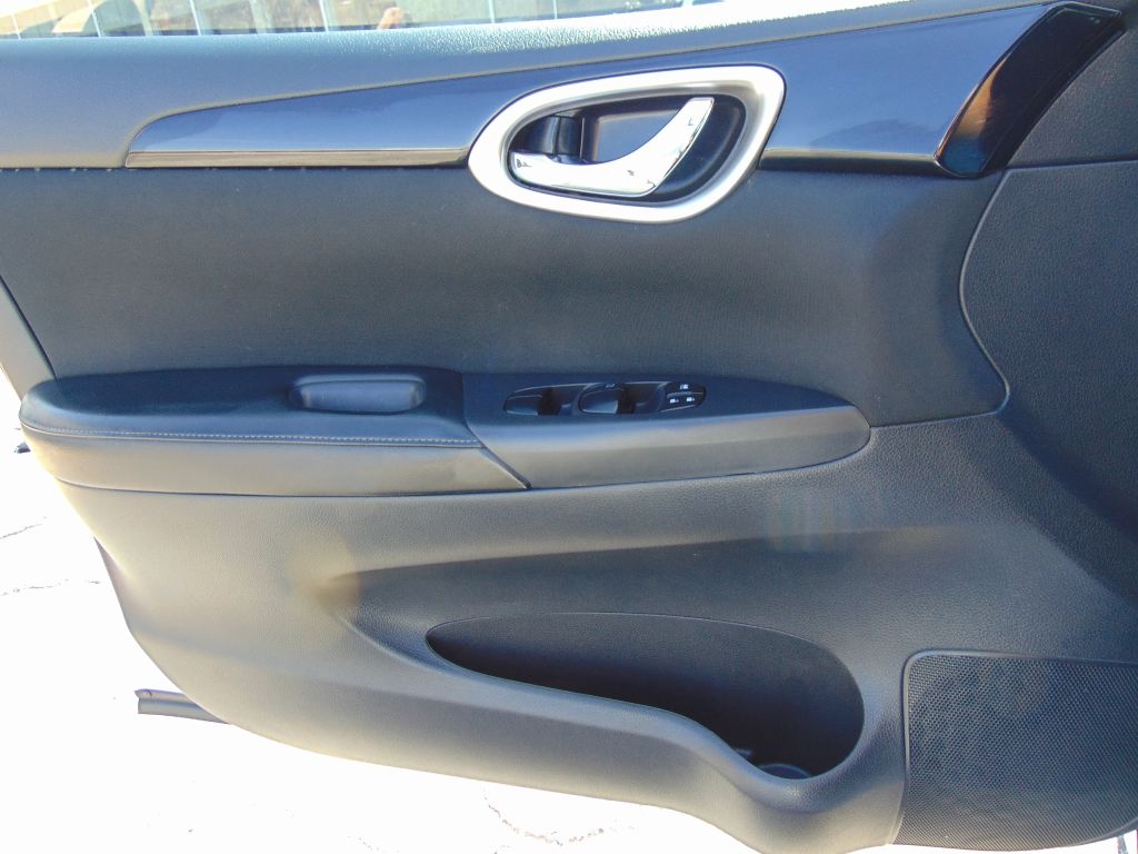 Nissan Sentra  2017 Nissan Sentra  2017