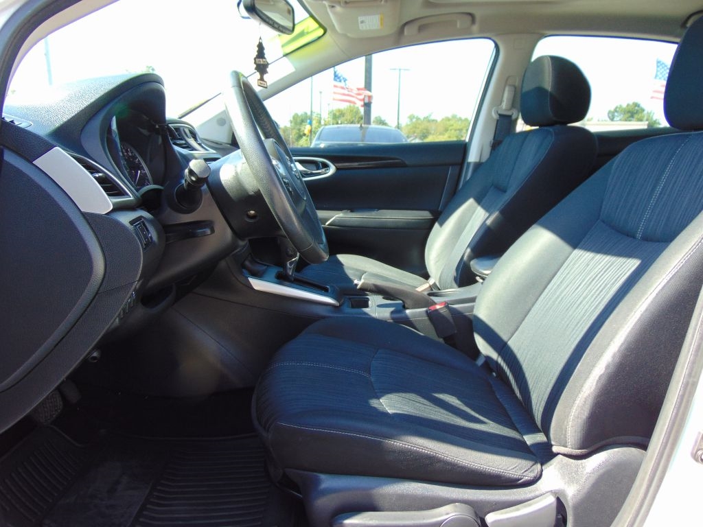 Nissan Sentra  2017 Nissan Sentra  2017