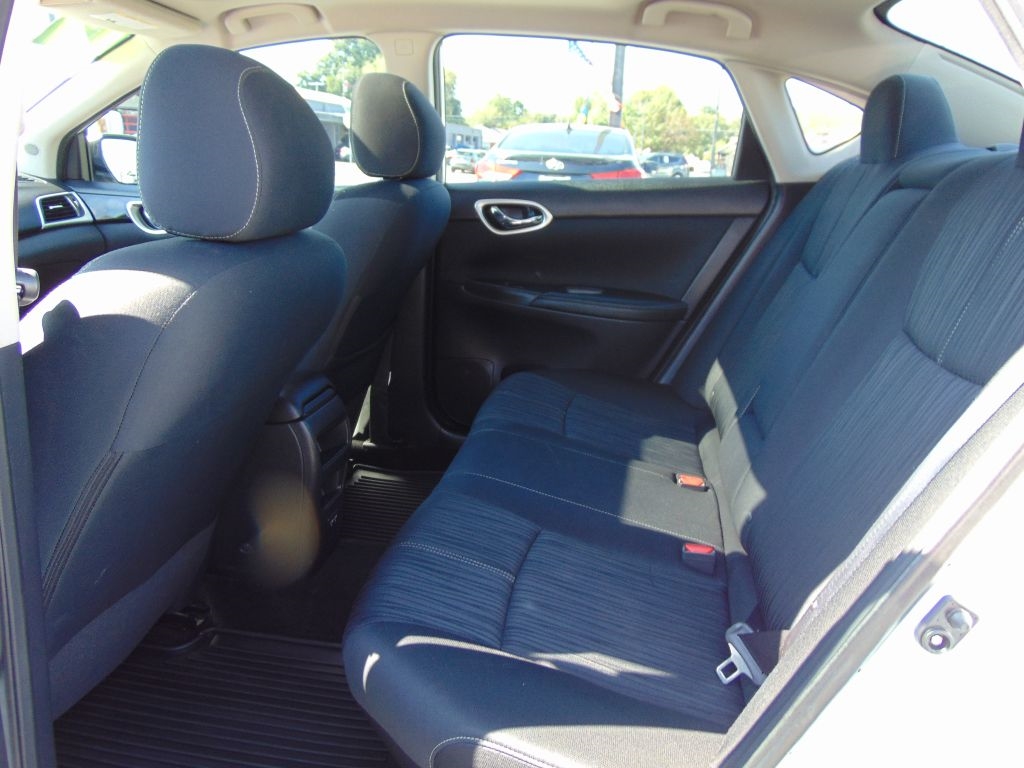 Nissan Sentra  2017 Nissan Sentra  2017