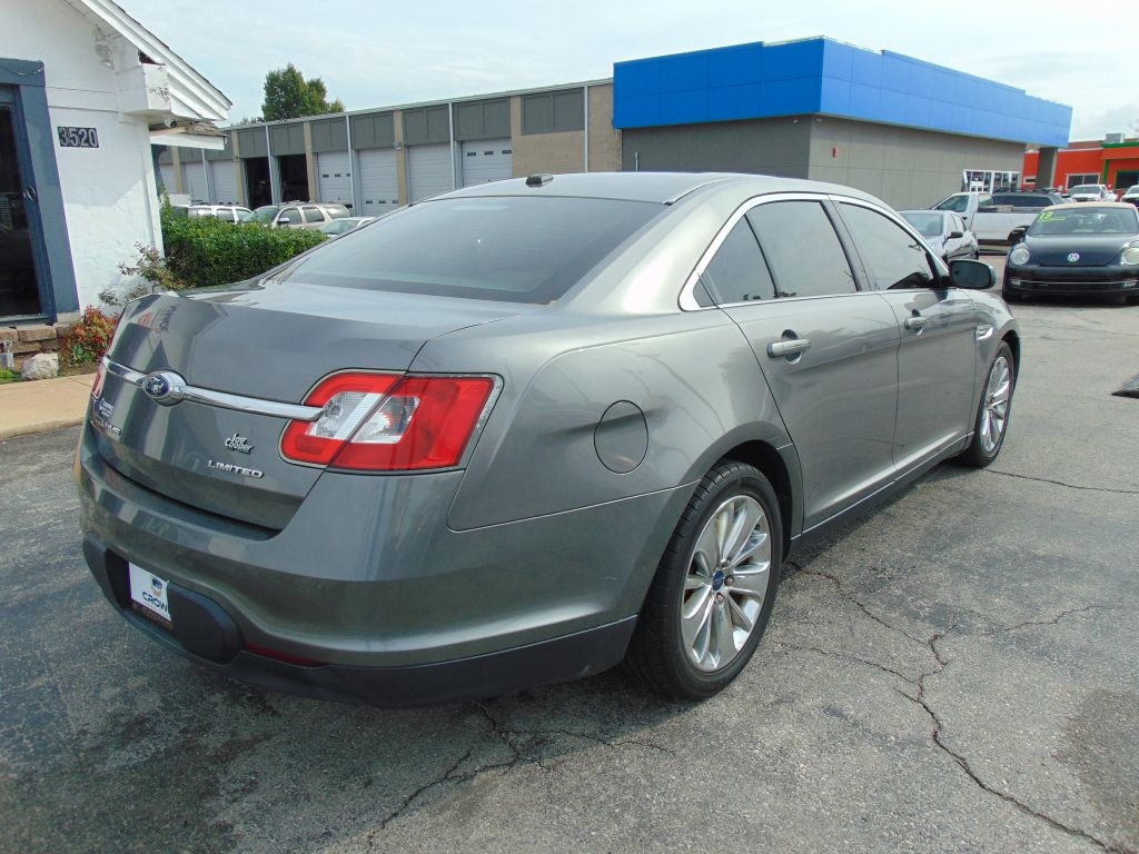 Ford Taurus  2012 Ford Taurus  2012