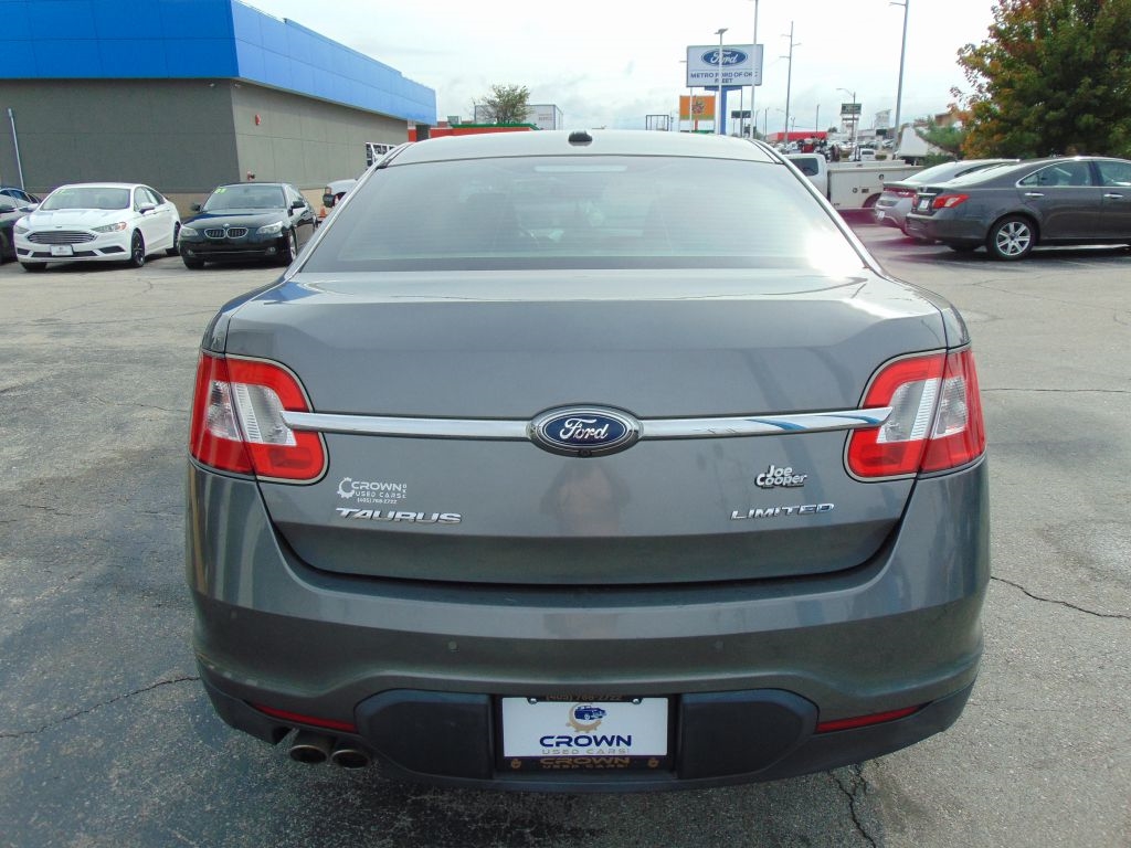 Ford Taurus  2012 Ford Taurus  2012