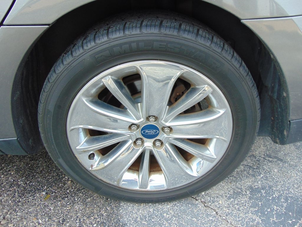 Ford Taurus  2012 Ford Taurus  2012