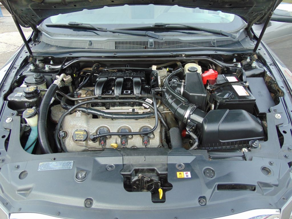 Ford Taurus  2012 Ford Taurus  2012
