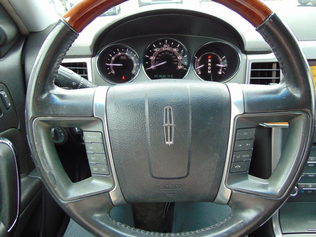 Lincoln MKZ 4dr Sdn FWD 2010 Lincoln MKZ 4dr Sdn FWD 2010