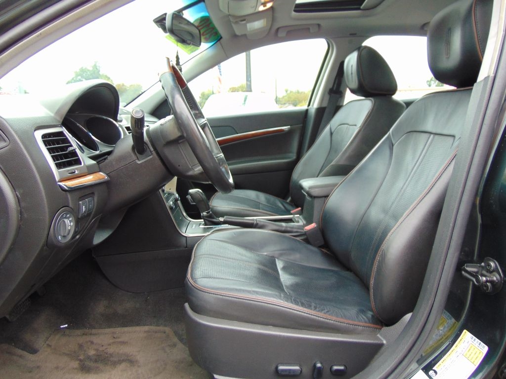 Lincoln MKZ 4dr Sdn FWD 2010 Lincoln MKZ 4dr Sdn FWD 2010