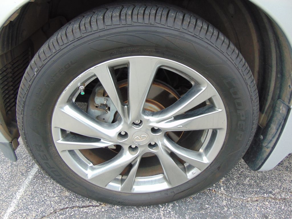 Infiniti QX60 4D SUV FWD 2014 Infiniti QX60 4D SUV FWD 2014