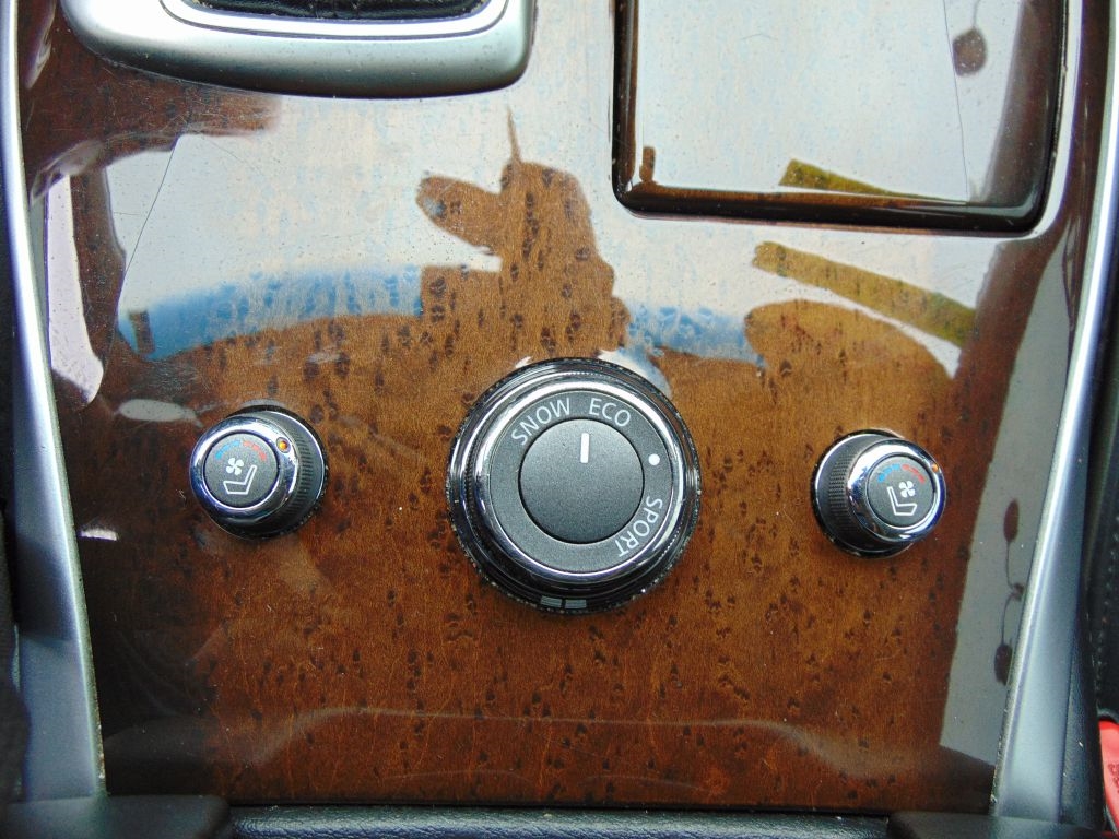 Infiniti QX60 4D SUV FWD 2014 Infiniti QX60 4D SUV FWD 2014