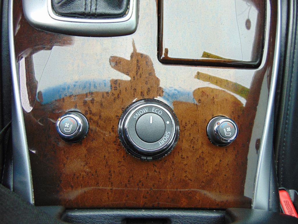 Infiniti QX60 4D SUV FWD 2014 Infiniti QX60 4D SUV FWD 2014