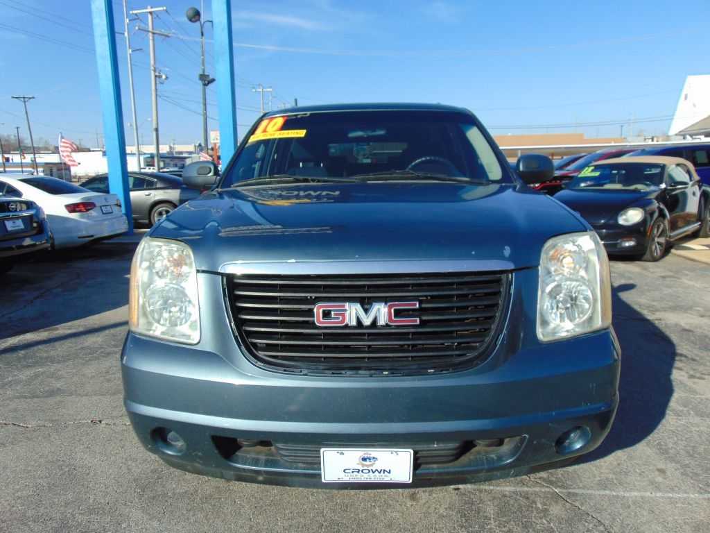 GMC Yukon XL  2010