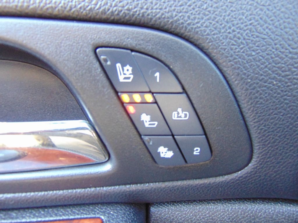 Chevrolet Tahoe  2009