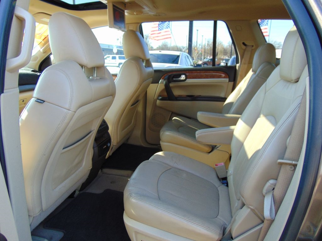 Buick Enclave  2010