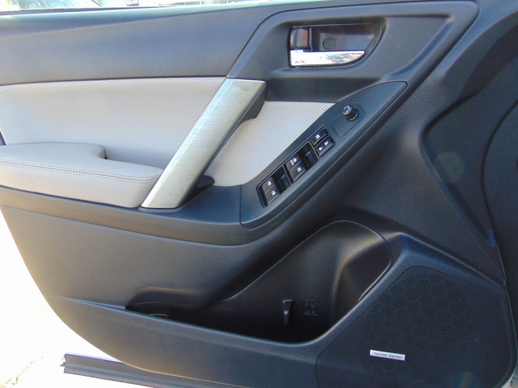 Subaru Forester  2014