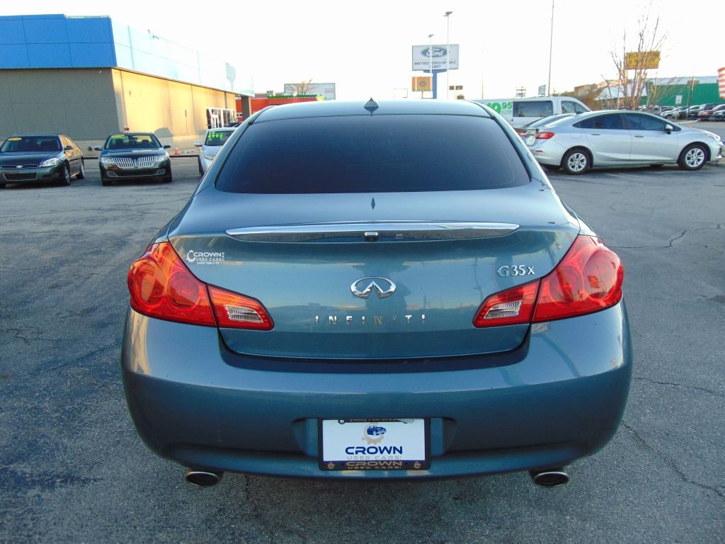 Infiniti G35 Sedan  2008
