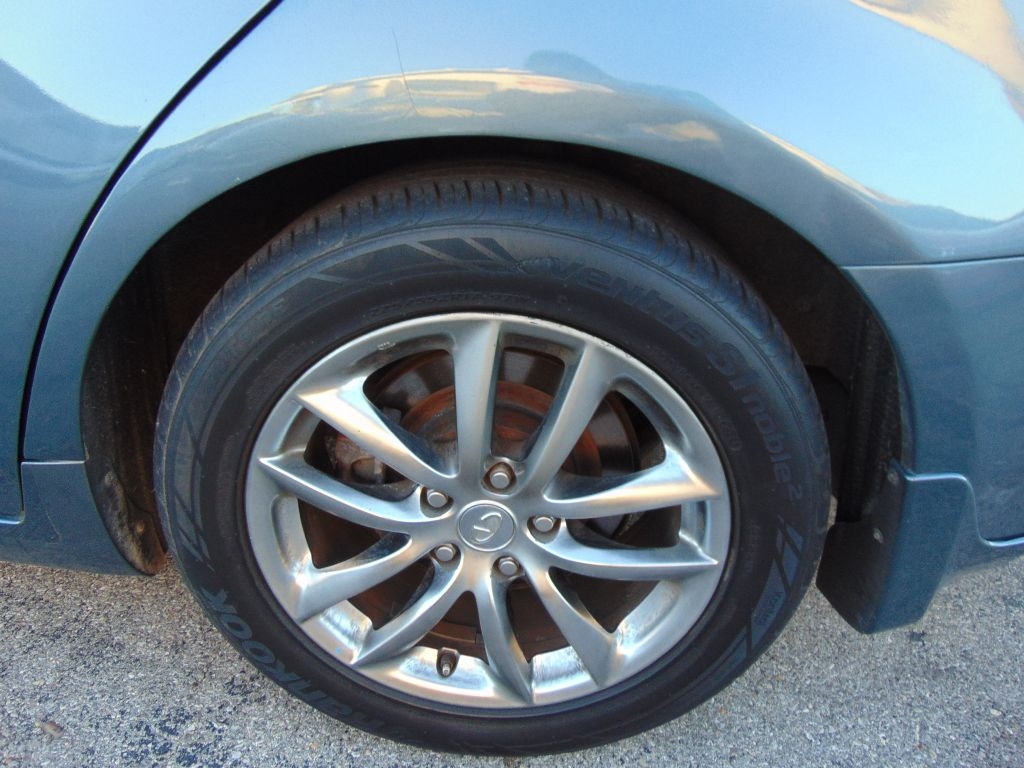 Infiniti G35 Sedan  2008