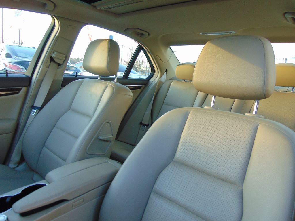 Mercedes-Benz C-Class  2012