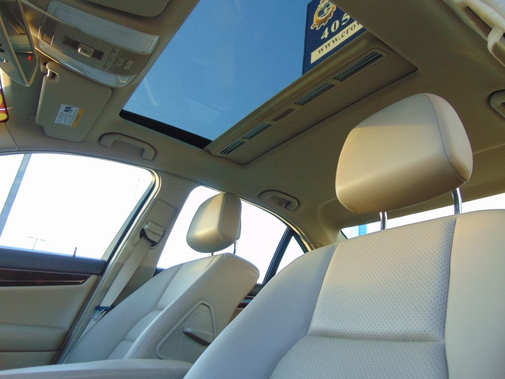 Mercedes-Benz C-Class  2012