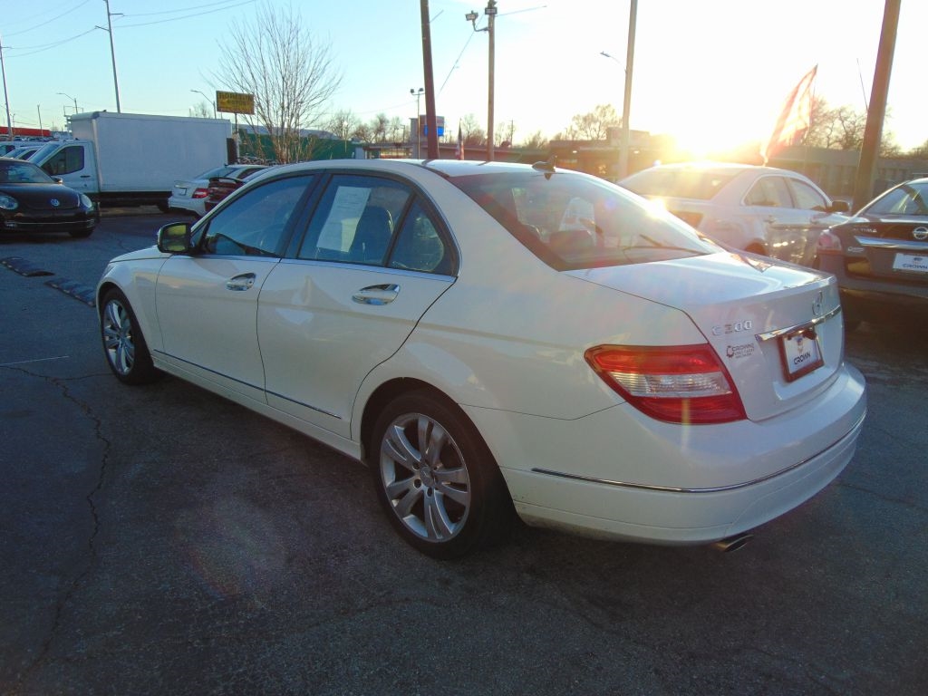 Mercedes-Benz C-Class  2009
