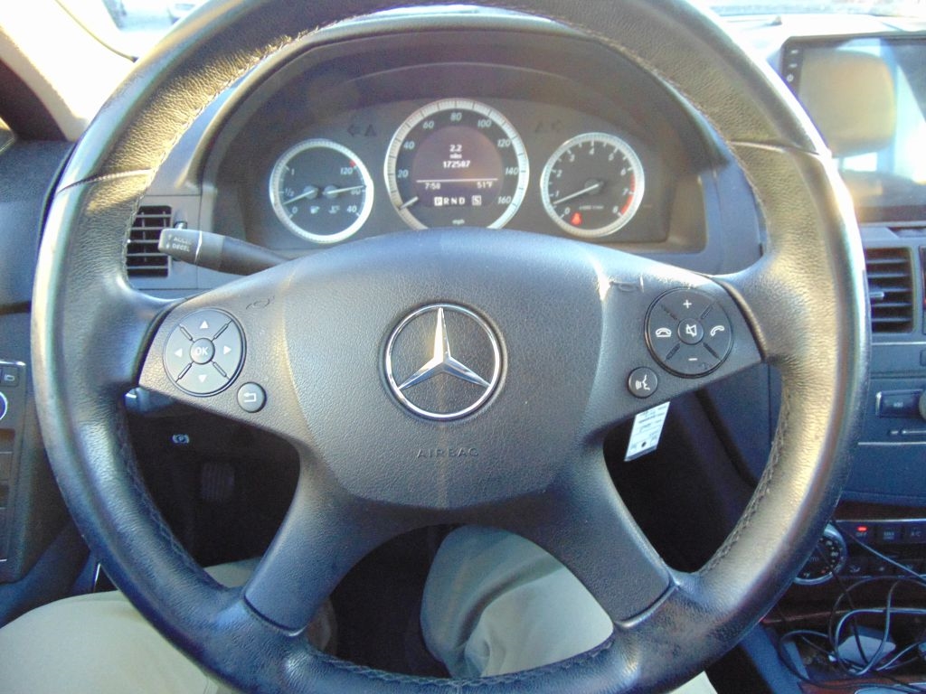 Mercedes-Benz C-Class  2009