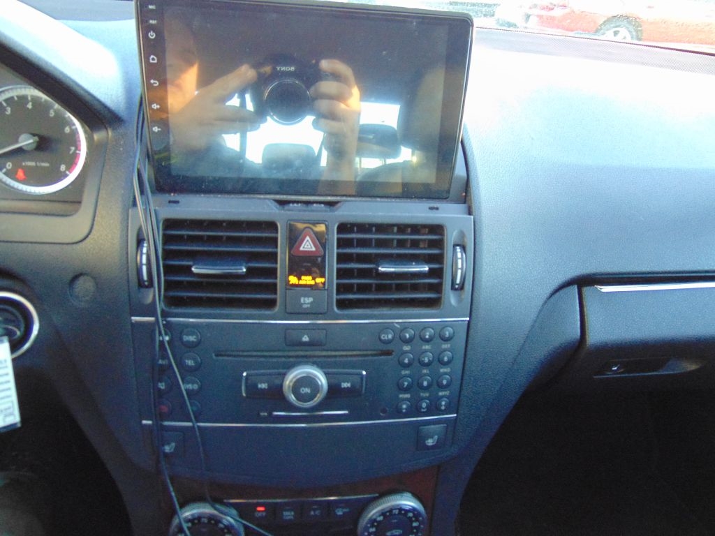 Mercedes-Benz C-Class  2009