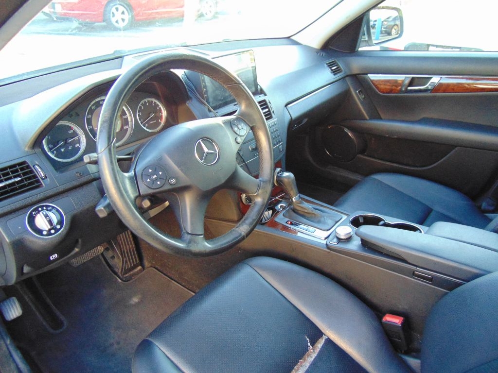 Mercedes-Benz C-Class  2009