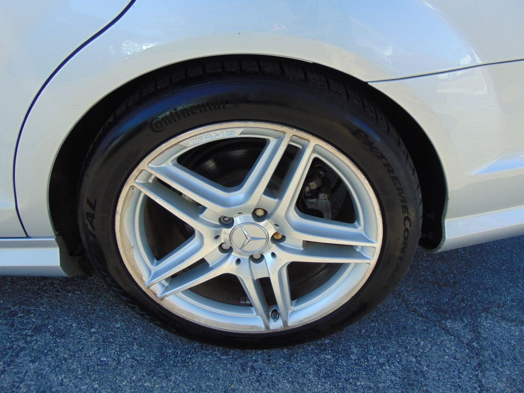 Mercedes-Benz C-Class  2009