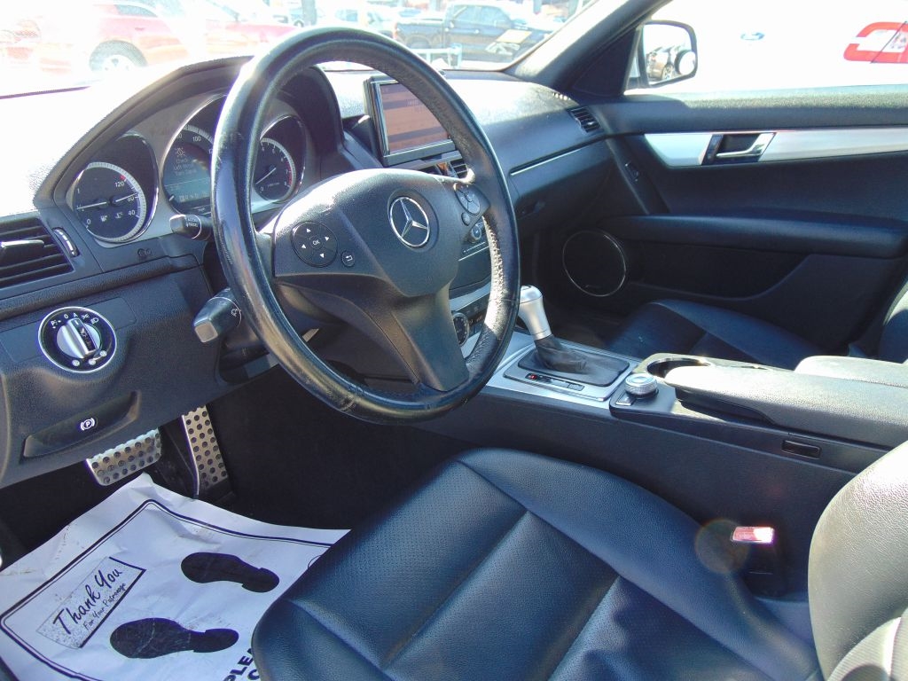 Mercedes-Benz C-Class  2009