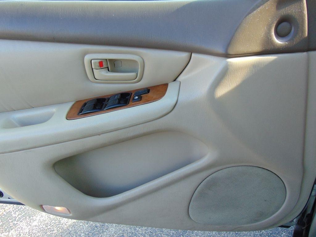 Lexus ES 300 Luxury Sport Sdn  1998