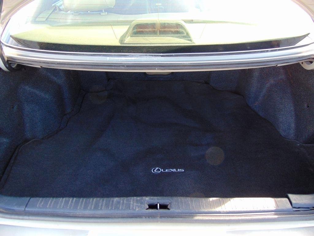 Lexus ES 300 Luxury Sport Sdn  1998