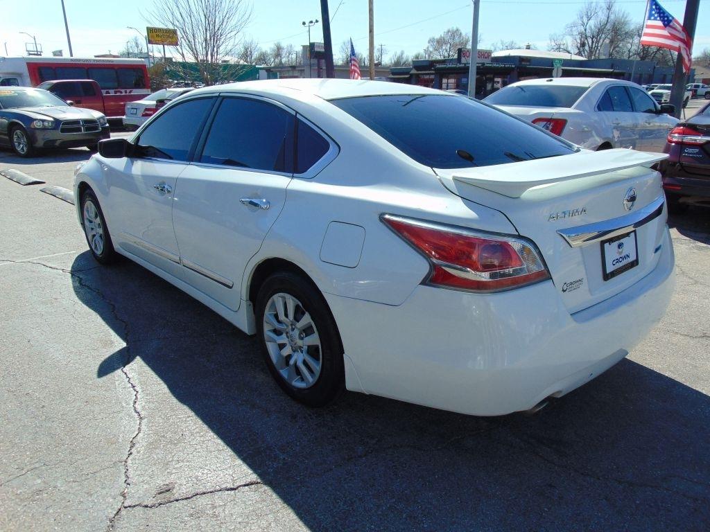 Nissan Altima  2014