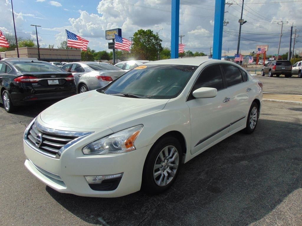 Nissan Altima  2014