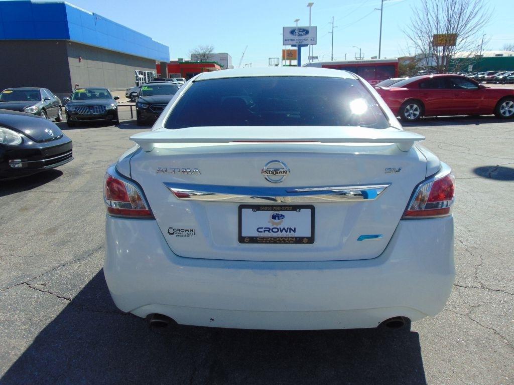 Nissan Altima  2014