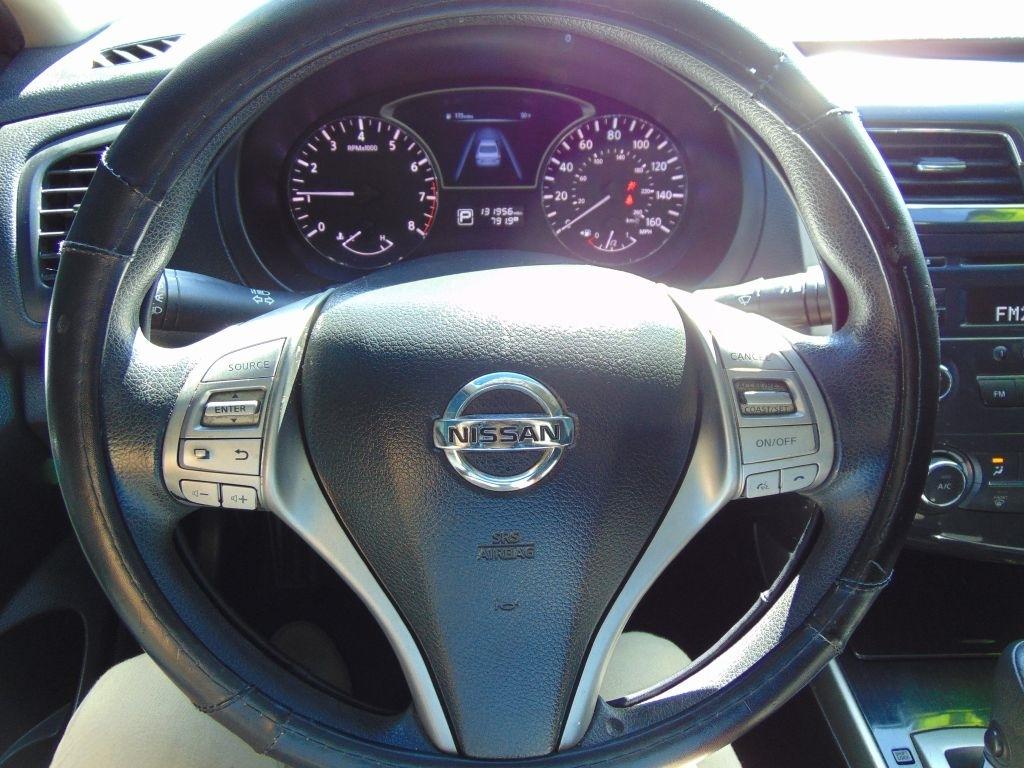 Nissan Altima  2014