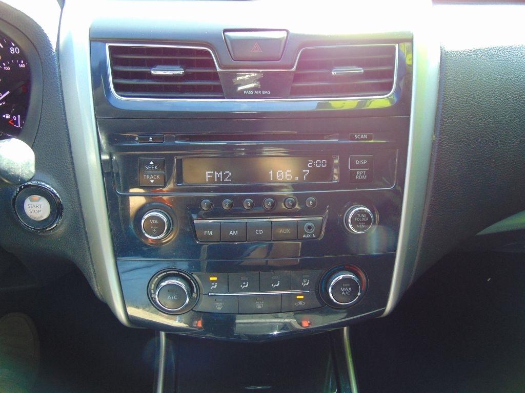 Nissan Altima  2014