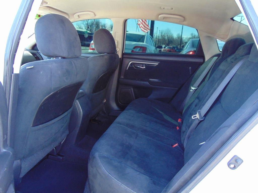 Nissan Altima  2014