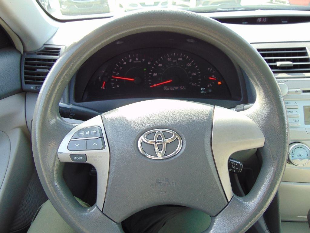 Toyota Camry  2009