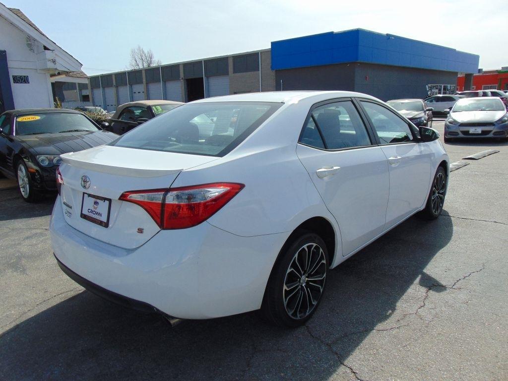 Toyota Corolla  2014