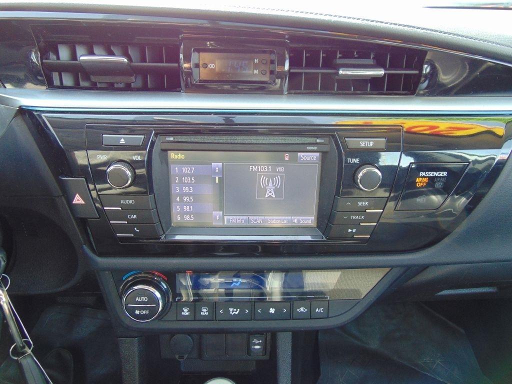 Toyota Corolla  2014