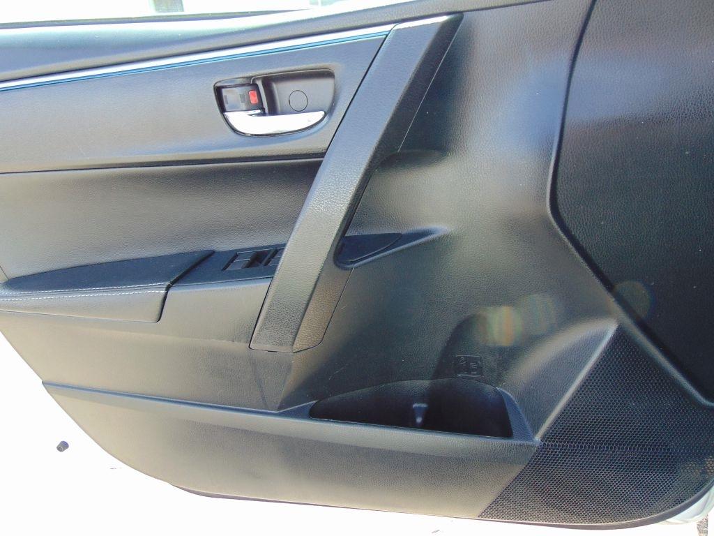 Toyota Corolla  2014