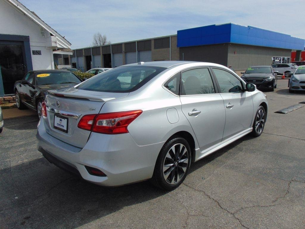 Nissan Sentra  2016