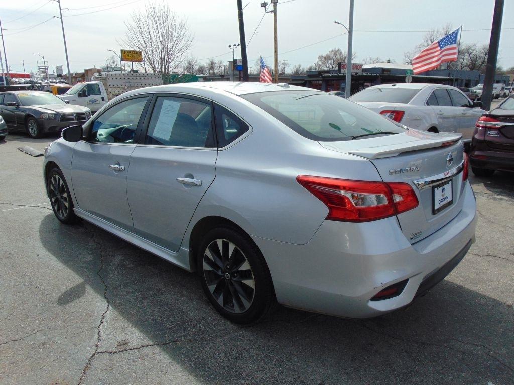 Nissan Sentra  2016
